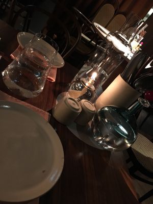 beautiful tableware at Leuchtendroter in Frankfurt