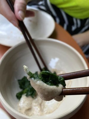 Spinat mit Haselnusscreme at Leuchtendroter in Frankfurt