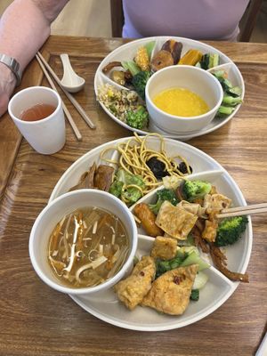   at Sù Mǎn Xiāng 素满香 in Nanjing