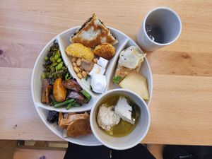  at Sù Mǎn Xiāng 素满香 in Nanjing