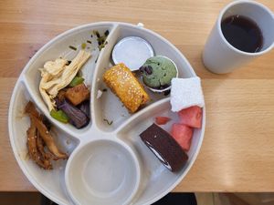  at Sù Mǎn Xiāng 素满香 in Nanjing