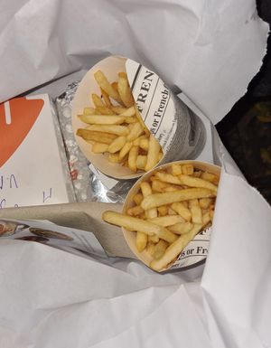 Fries at Yecla 33 in Valencia