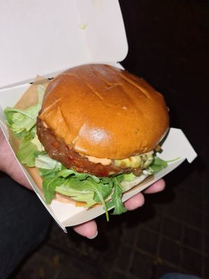 Sweet chilli burger at Yecla 33 in Valencia