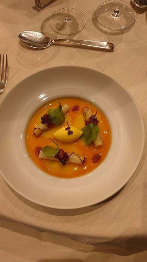 Menu 9 at Lafleur in Frankfurt