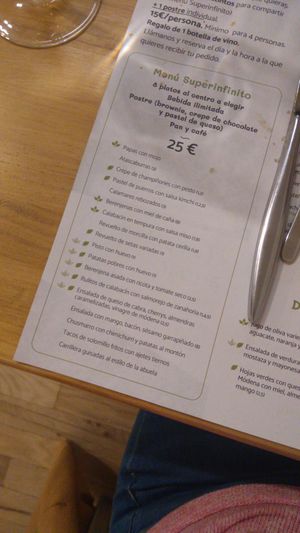 Menú superinfinito at Doña Lola in Albacete