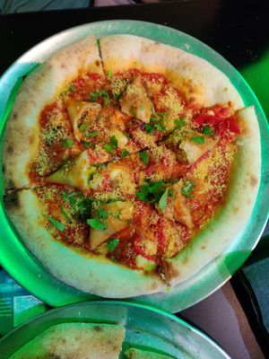 Samosa pizza at Picky Wops in East London
