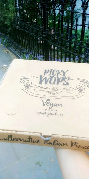 Take away Pizza, 100% vegan at Picky Wops in East London