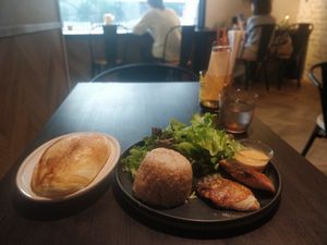 Healthy Monster pescetarian plate set (saba, fluffly egg whites) at Healthy Monster in Tokyo