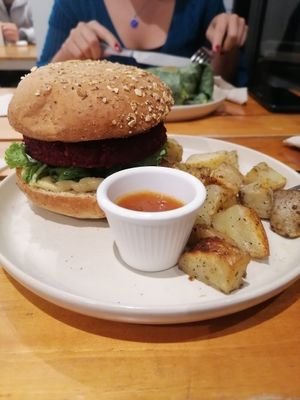 Avo veggie burger at Smash Avocaderia y Cafe in Medellin