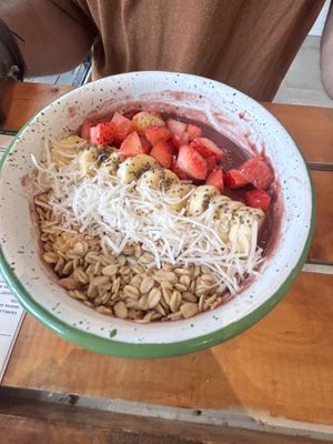 Açaí bowl  at Smash Avocaderia y Cafe in Medellin