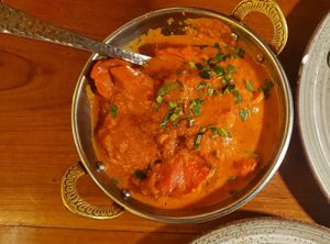 No chicken butter. Good but the texture is closer to fish at Amrit in Berlin