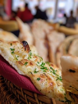 Leckeres Naan, Roti gibtes auch vegan at Amrit in Berlin