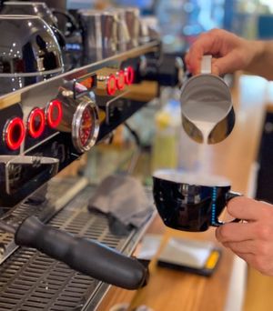 Кофемашина at Dobraw in Moscow