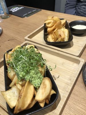 (garlic)fries   at King of Greens in Leonberg