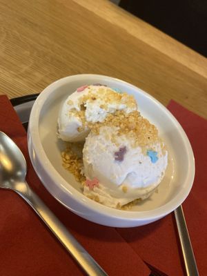 Kokos-Nice-Cream at King of Greens in Leonberg