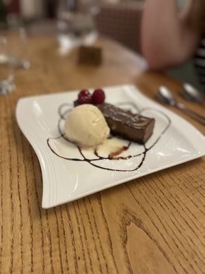Salted caramel and chocolate cheesecake with salted caramel ice cream    at Warkworth House Hotel in Warkworth