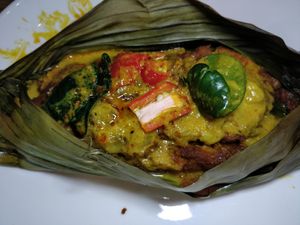 Lion mane mushroom & potato rendang at Botanict 豐之素 in West Singapore