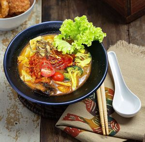 Homemade Mee Hoon Kuay in Mala Soup at Botanict 豐之素 in West Singapore