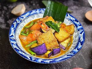 Nyonya Assam Curry Fish at Botanict 豐之素 in West Singapore