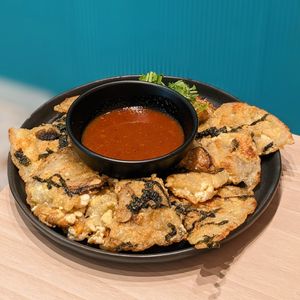Vegan Oyster Omelette at Botanict 豐之素 in West Singapore