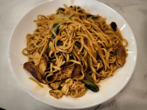 Fried Ee Fu Noodles at Botanict 豐之素 in West Singapore