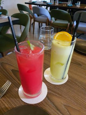 Fresh juices at Botanico at The Garage in Central Singapore
