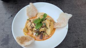 Nudelsuppe at KIM999 in Berlin