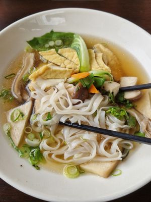 Pho soup at lunch time at KIM999 in Berlin