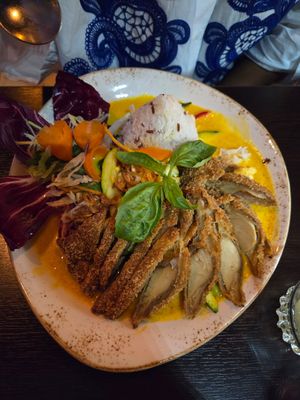 Mango Mekong Delta with Crispy Duck at KIM999 in Berlin