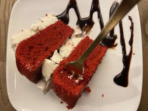 Red velvet at Kattencafé Sophie in Leiden