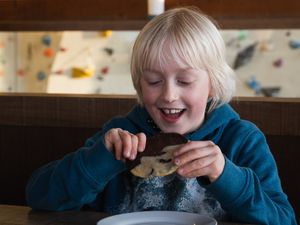  at Refugium in der Nordwand Kletterhalle in Hamburg