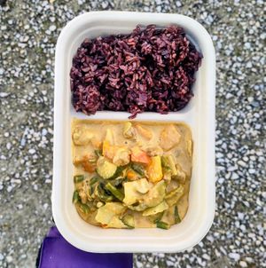 Thai Panamg Curry at meinRad - Zentralstrasse - Food Truck in Luzern