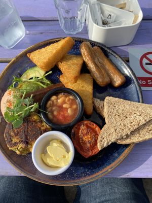 Full vegan breakfast at The Lookout Beach Cafe & Restaurant in Jersey