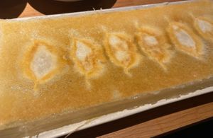 Fried dumplings at Kōng Yě Sù MiànShí 空也素麵食 in Taichung