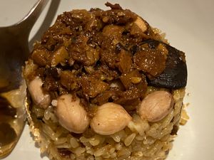 Taiwanese salty rice cake at Kōng Yě Sù MiànShí 空也素麵食 in Taichung