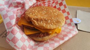 Double Cheeseburger at Furahaa - Vegan in Paris