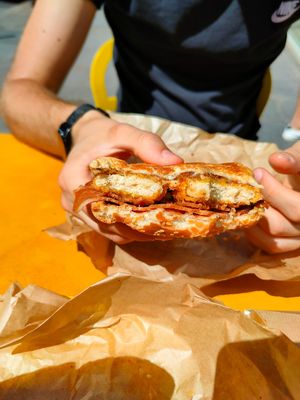 Chickenburger at Furahaa - Vegan in Paris