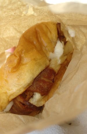 I took the Fu'Fissh Burger at Furahaa - Vegan in Paris