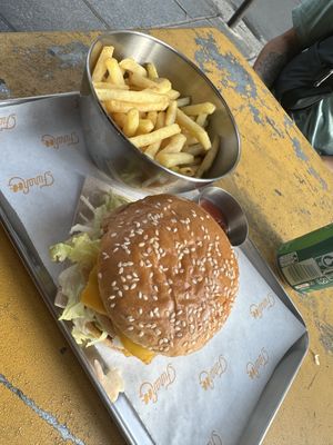   at Furahaa - Vegan in Paris