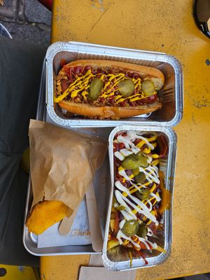 hot dog & loaded fries at Furahaa - Vegan in Paris