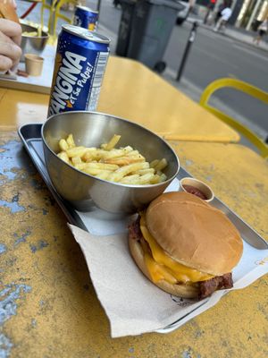   at Furahaa - Vegan in Paris