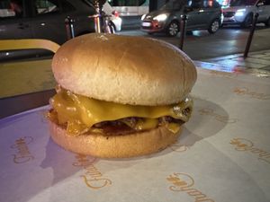 Vegan double cheeseburger 🍔   at Furahaa - Vegan in Paris