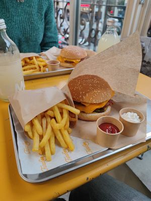  at Furahaa - Vegan in Paris