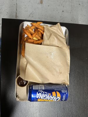   at Furahaa - Vegan in Paris