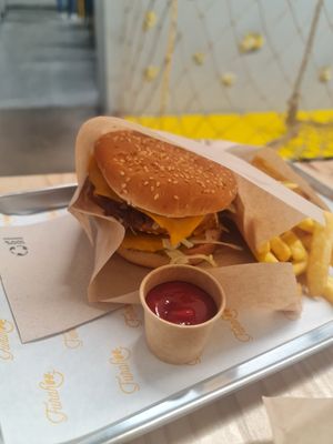  at Furahaa - Vegan in Paris