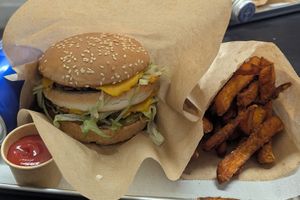  at Furahaa - Vegan in Paris