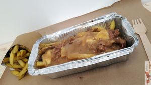 Poutine bowl at Furahaa - Vegan in Paris