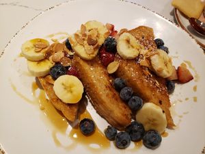 French toast at Truth & Tonic in Las Vegas