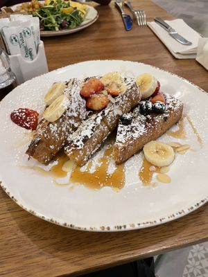   at Truth & Tonic in Las Vegas