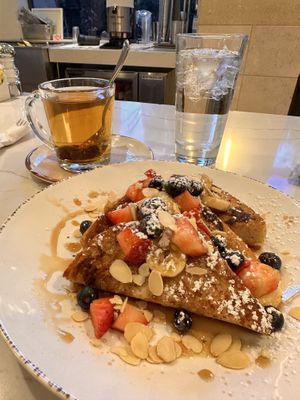 French toast  at Truth & Tonic in Las Vegas